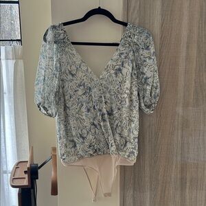 NWT Astr Blue Floral V-Neck Bodysuit